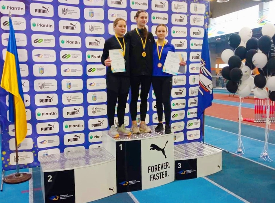 Нагородження Ольги ПРАВЕЦЬКОЇ - бронзової призерки змагань